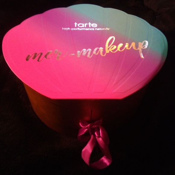 TARTE MER-MAKEUP VAULTS THAT ARE LEFT - Picture 6 of 8